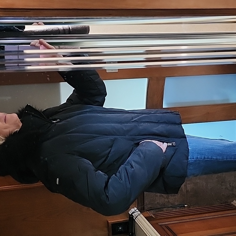 Calvin Klein Ladies XL Black Puffy Hooded Jacket - Picture 12 of 16